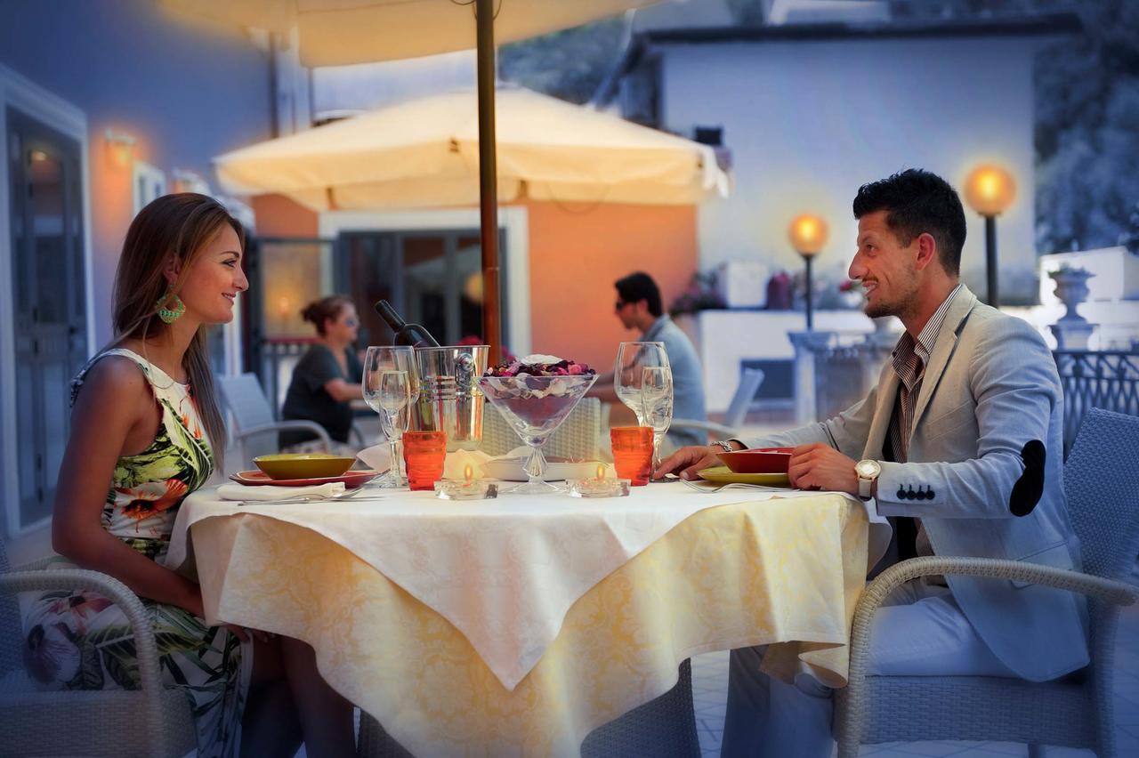 Albergo Terme Forlenza Contursi Terme Eksteriør billede